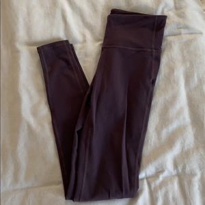 Athletes plum elation 7/8 leggings